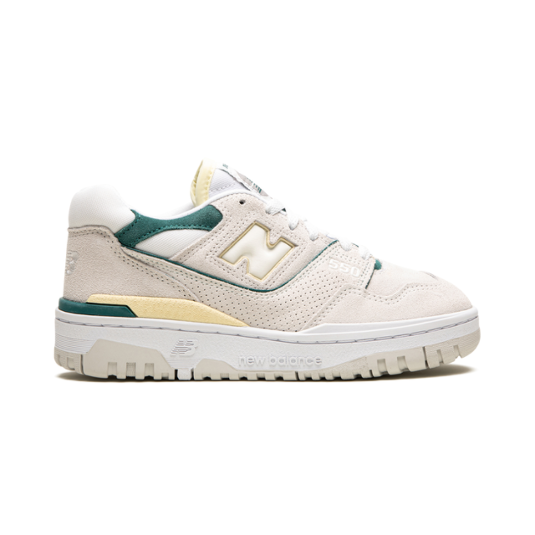 New Balance 550  Reflection