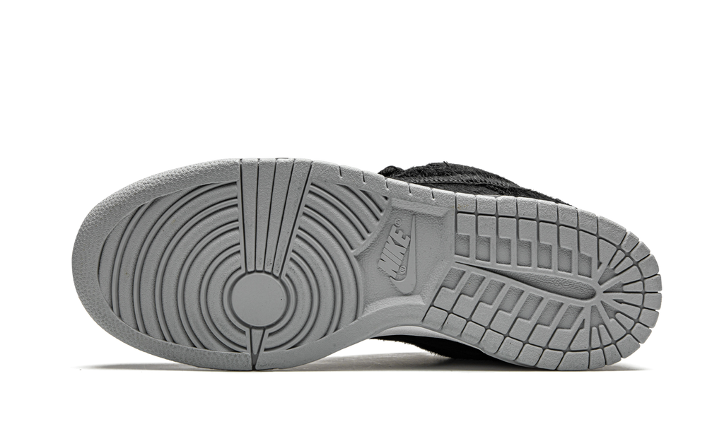 Nike SB Dunk Low "Medicom Toy - BE@RBRICK"