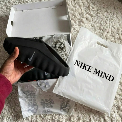 Nike Mind 001 Slider