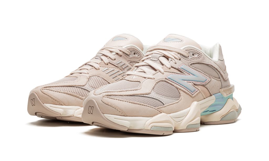 New Balance 9060 Ivory