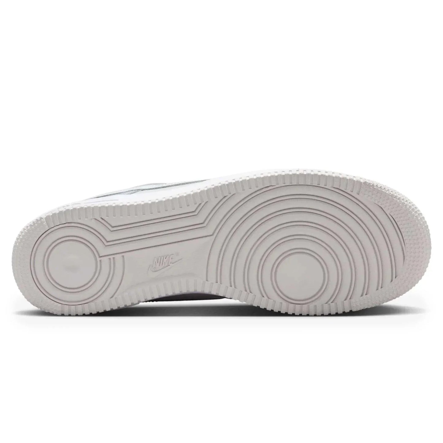 Nike Air Force 1 Low '07 LV8 Wolf Grey Patent